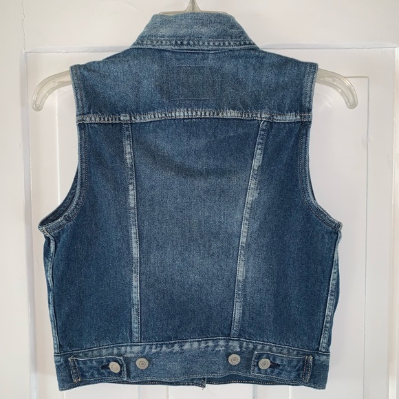 Levi’s Trucker Vest- Sleeveless Denim Jean Jacket - Picture 4 of 16